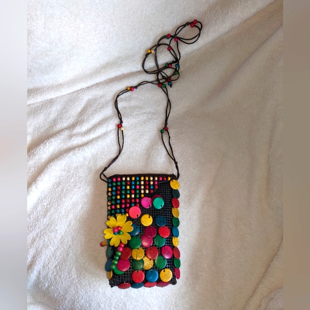 Multi-colored Coconut Shell Beaded Crossbody Purse (Small) - Picture 4 of 8